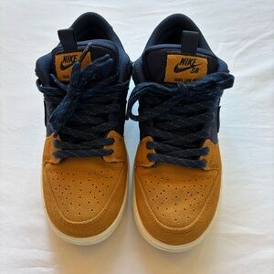 Nike SB Dunk Low Sneakers - Navy and Tan